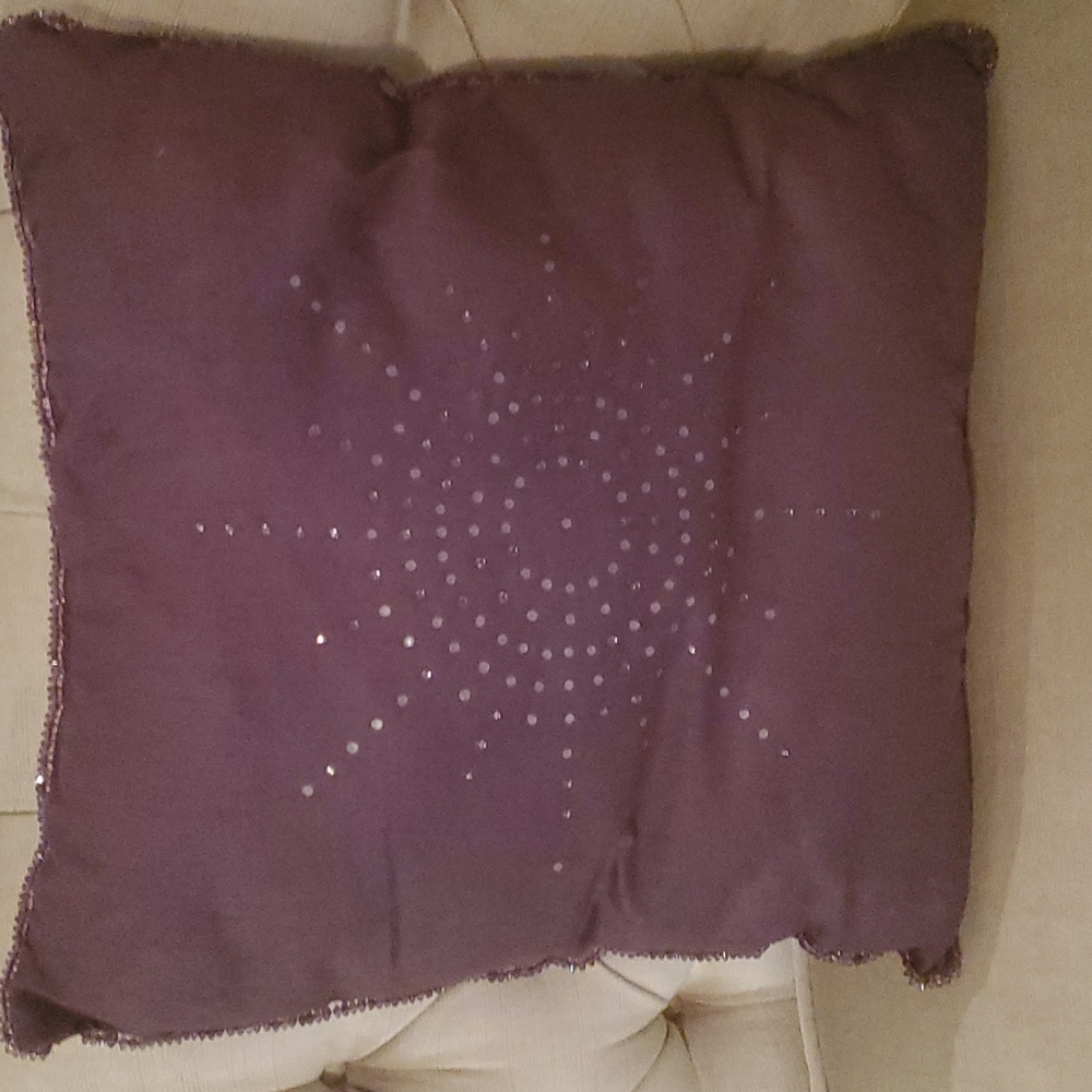 Decorate pillow